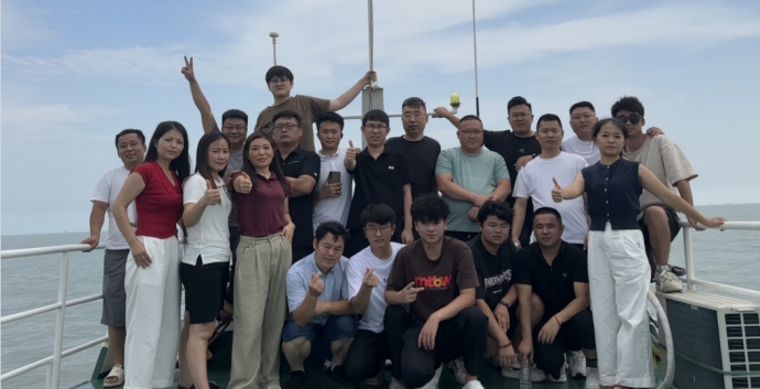 共筑團(tuán)隊(duì)精神，攜手共創(chuàng)輝煌